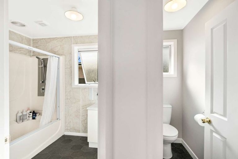 Photo of property in 56 Moore Street, Rolleston, 7614