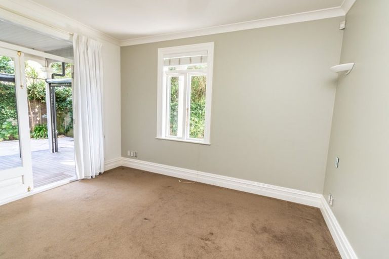 Photo of property in 30b Wright Street, Mount Cook, Wellington, 6021