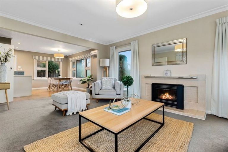 Photo of property in 115 Saint Martins Road, Saint Martins, Christchurch, 8022