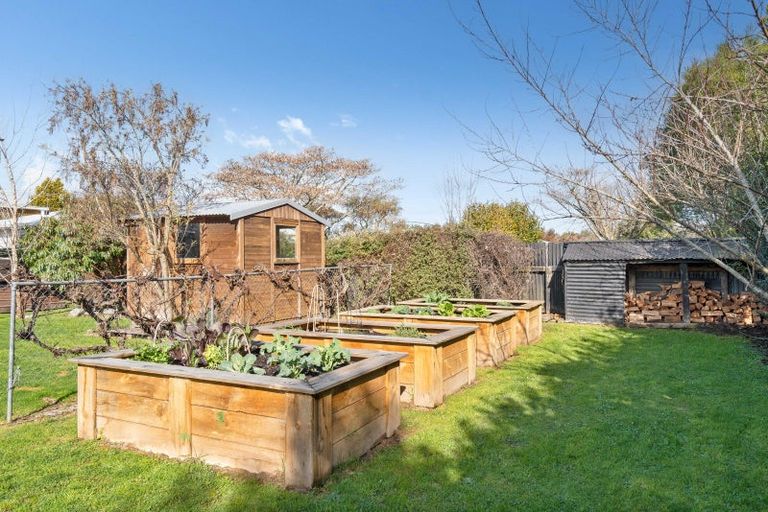 Photo of property in 12 East Street, Greytown, 5712