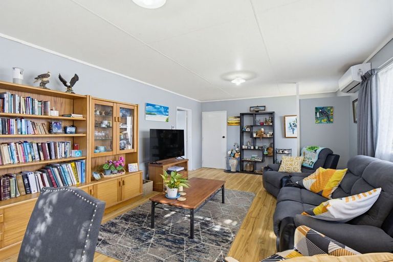 Photo of property in 17a Tainui Street, Castlecliff, Whanganui, 4501