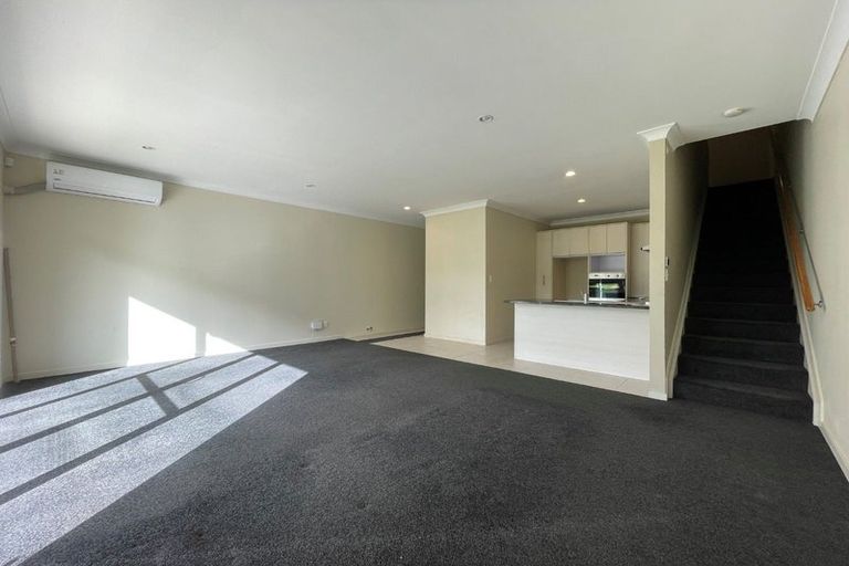 Photo of property in 12/44 Carlos Drive, Flat Bush, Auckland, 2016