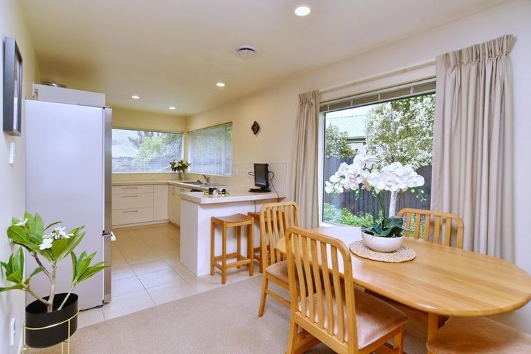 Photo of property in 66 Mauger Drive, Heathcote Valley, Christchurch, 8022