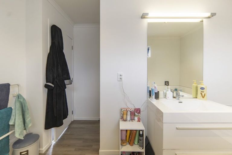Photo of property in 9/3 Korimako Street, Frankton, Hamilton, 3204