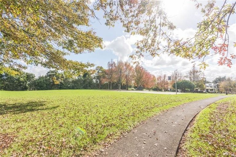 Photo of property in 4/57 Nikau Street, New Lynn, Auckland, 0600