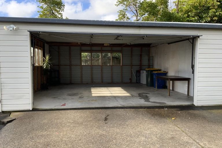 Photo of property in 9 Statesman Street, Henderson, Auckland, 0612