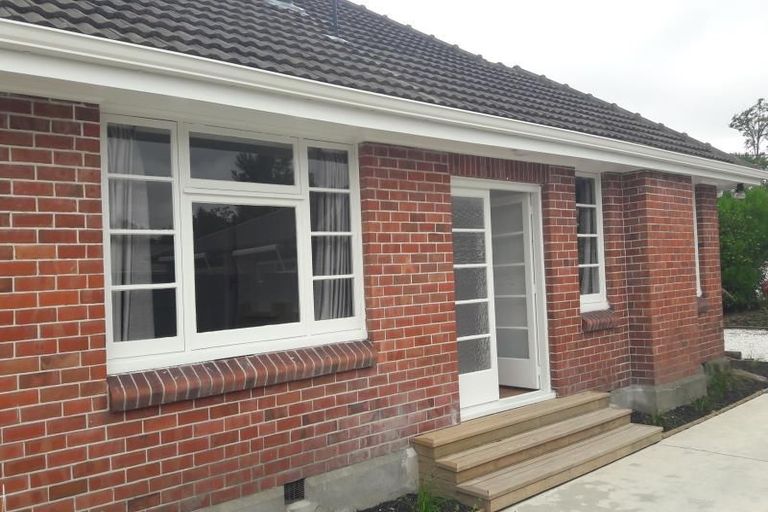 Photo of property in 53 Cornwall Street, St Albans, Christchurch, 8014