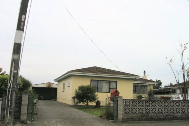 Photo of property in 38 Meeanee Road, Taradale, Napier, 4112