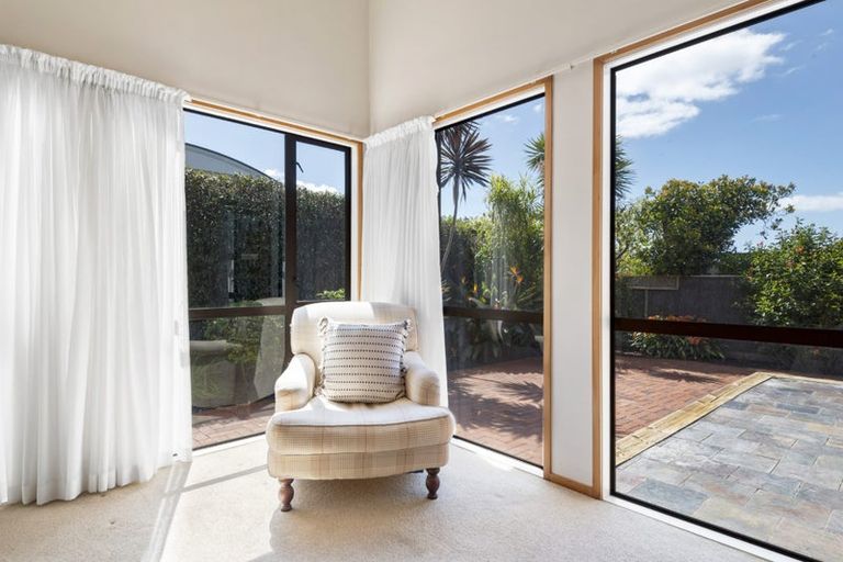 Photo of property in 18 Sanders Avenue, Takapuna, Auckland, 0622