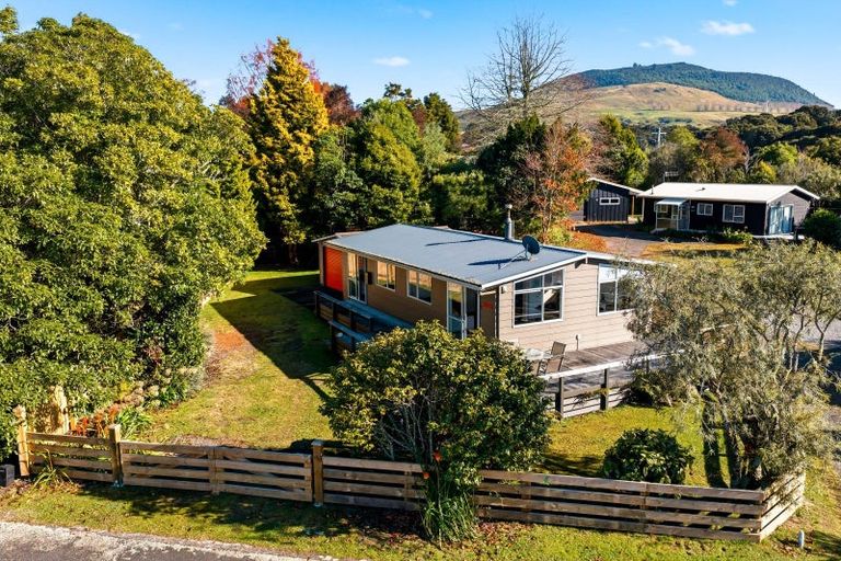Photo of property in 13 Rangiwhero Street, Omori, Turangi, 3381