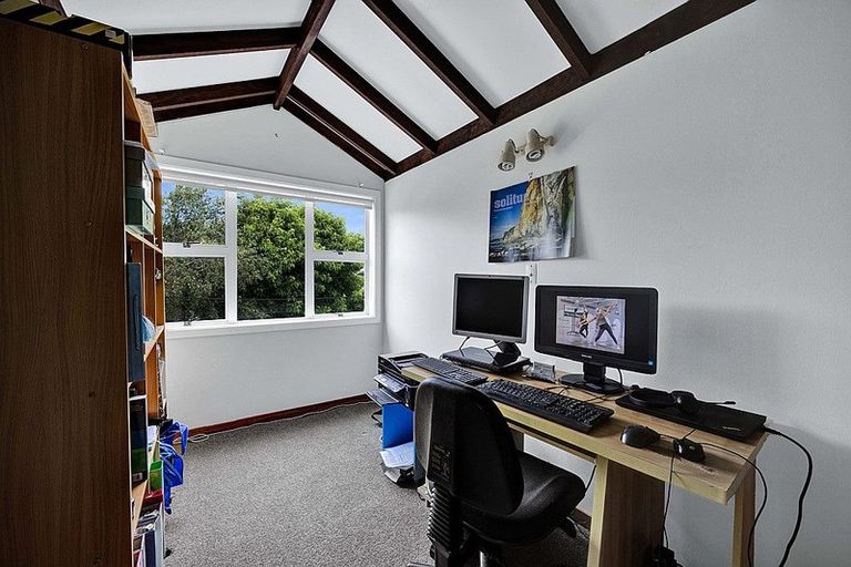 Photo of property in 2 Morrissey Street, Hawera, 4610