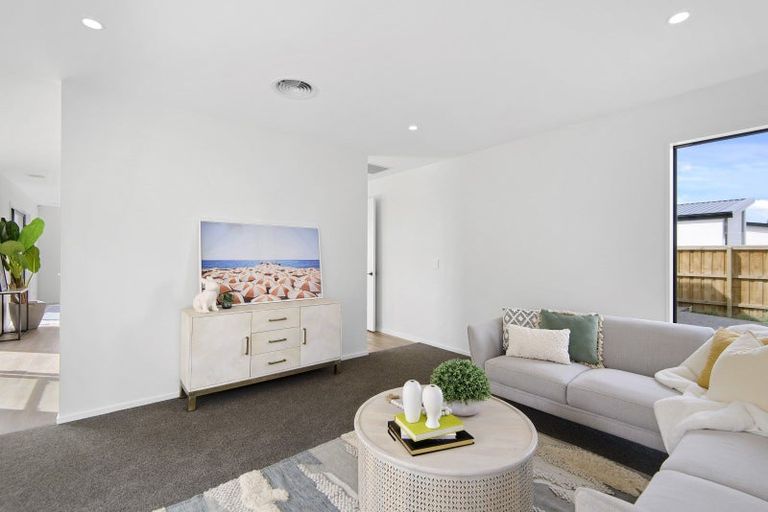 Photo of property in 12 Dynes Road, Rolleston, 7615