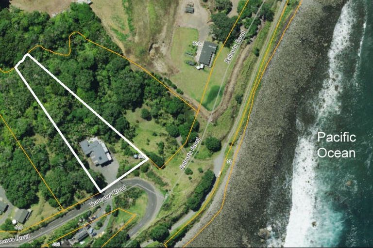 Photo of property in 402 Tuateawa Road, Tuateawa, Coromandel, 3583