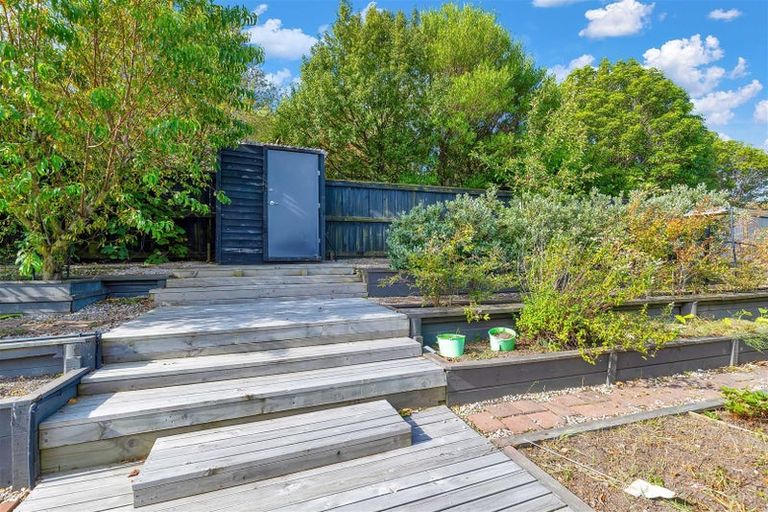 Photo of property in 31 Davaar Crescent, Broomfield, Christchurch, 8042