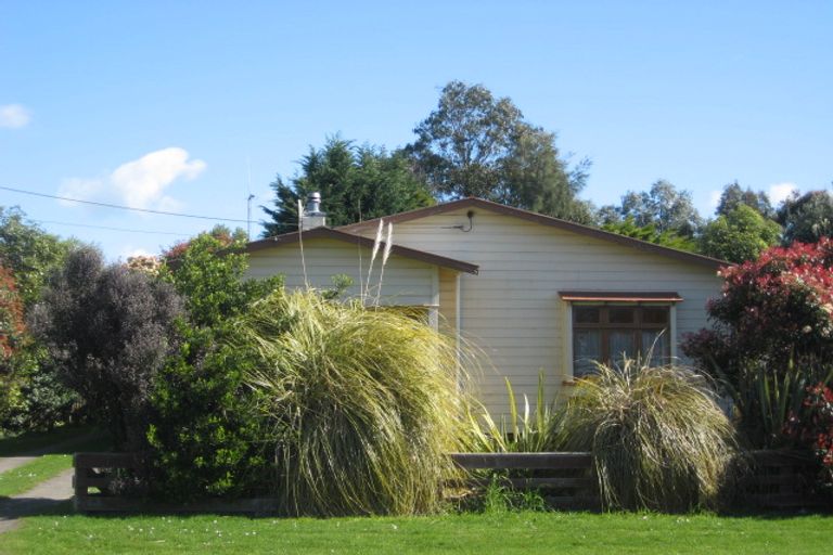 Photo of property in 5 Ngareta Street, Marton, 4710