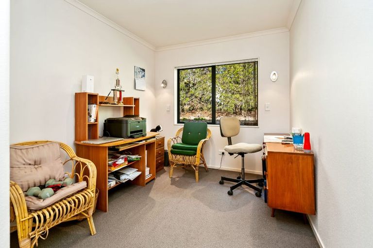 Photo of property in 4 Stoneybrook Lane, Te Kamo, Whangarei, 0112