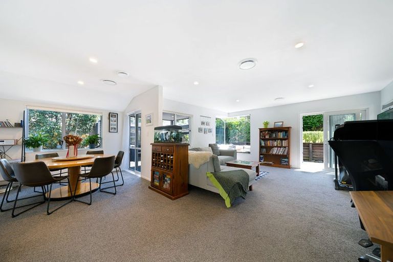 Photo of property in 1/13 Tirimoana Road, Te Atatu South, Auckland, 0602