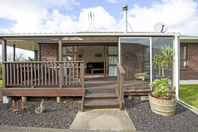 Photo of property in 54 Paterson Avenue West, Pukekohe, 2120