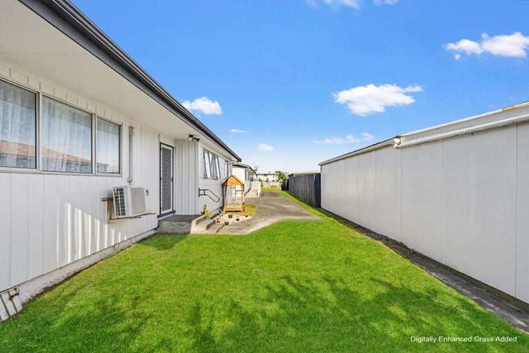 Photo of property in 17a Tainui Street, Castlecliff, Whanganui, 4501