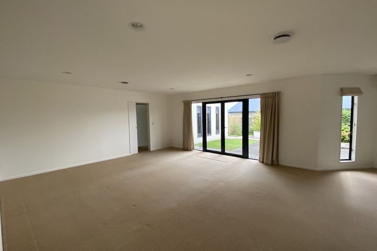 Photo of property in 13 Palmbrook Avenue, Havelock North, 4130