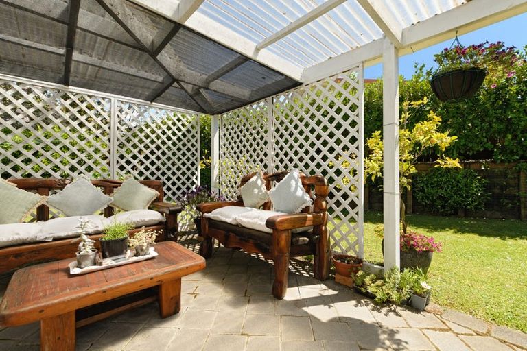 Photo of property in 44 Pelorus Street, Welcome Bay, Tauranga, 3112