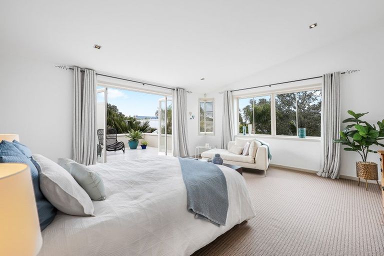 Photo of property in 2/2 Clifton Road, Hauraki, Auckland, 0622