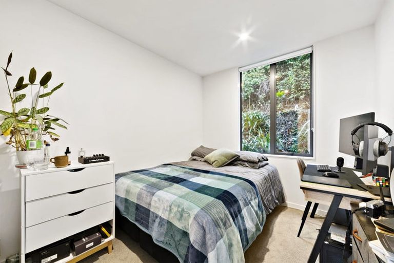Photo of property in 18u2 Oriental Terrace, Oriental Bay, Wellington, 6011