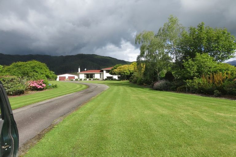 Photo of property in 45 Gladstone Road, Levin, 5571