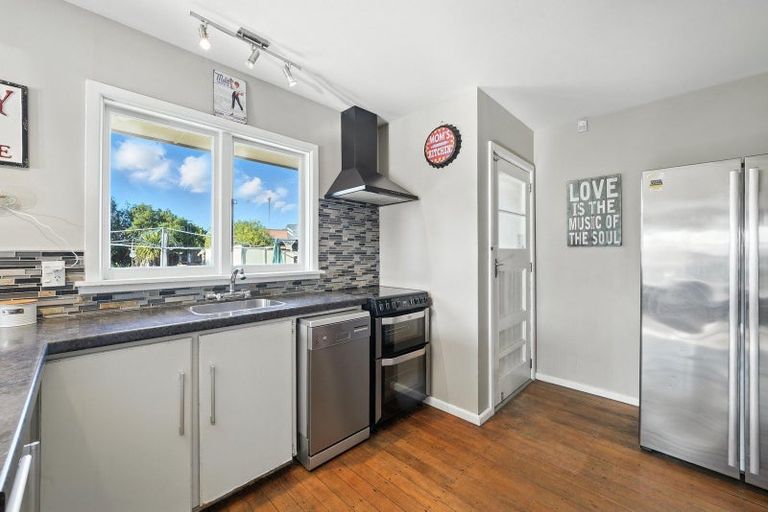 Photo of property in 52 Otaki Street, Kaiapoi, 7630