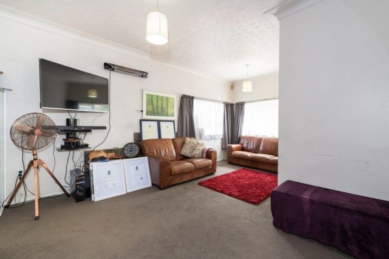 Photo of property in 34 Ashlynne Avenue, Papatoetoe, Auckland, 2025