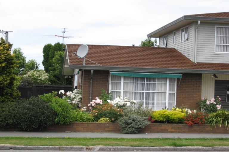 Photo of property in 1/30b Nortons Road, Avonhead, Christchurch, 8042