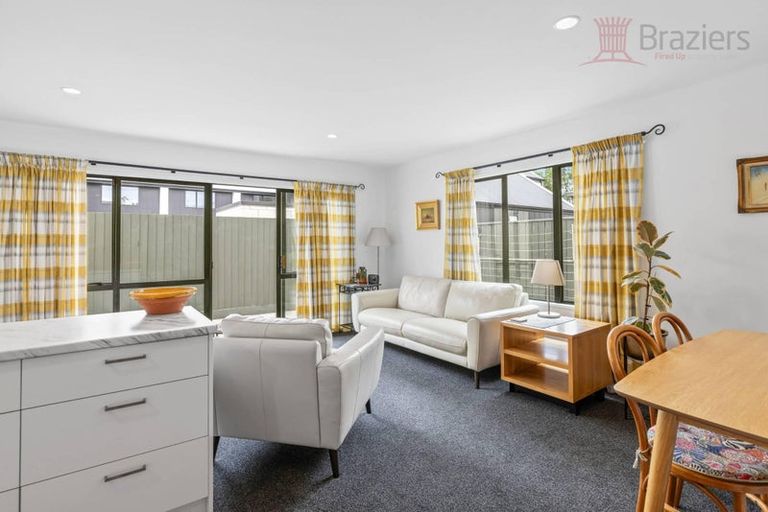 Photo of property in 36 Peverel Street, Riccarton, Christchurch, 8041