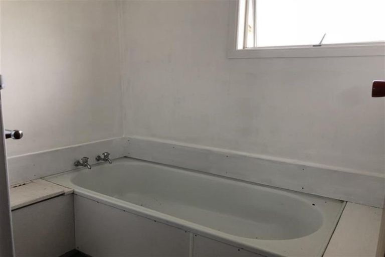 Photo of property in 1/115 Great South Road, Manurewa, Auckland, 2102