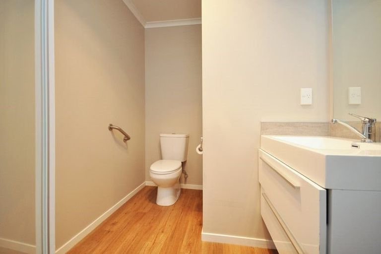 Photo of property in 27u1 Jones Crescent, Melville, Hamilton, 3206