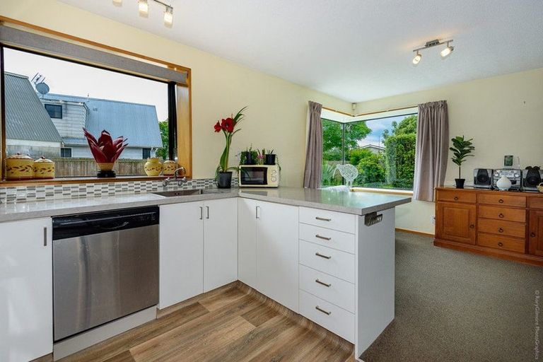 Photo of property in 42b Medina Crescent, Parklands, Christchurch, 8083