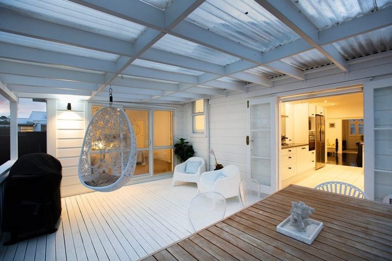 Photo of property in 51 Yule Street, Kilbirnie, Wellington, 6022