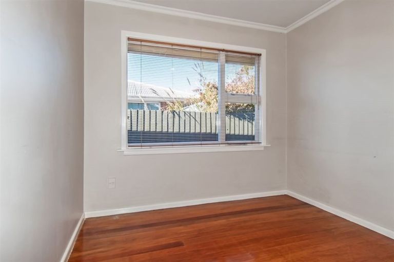 Photo of property in 73 Bridge Street, New Brighton, Christchurch, 8062
