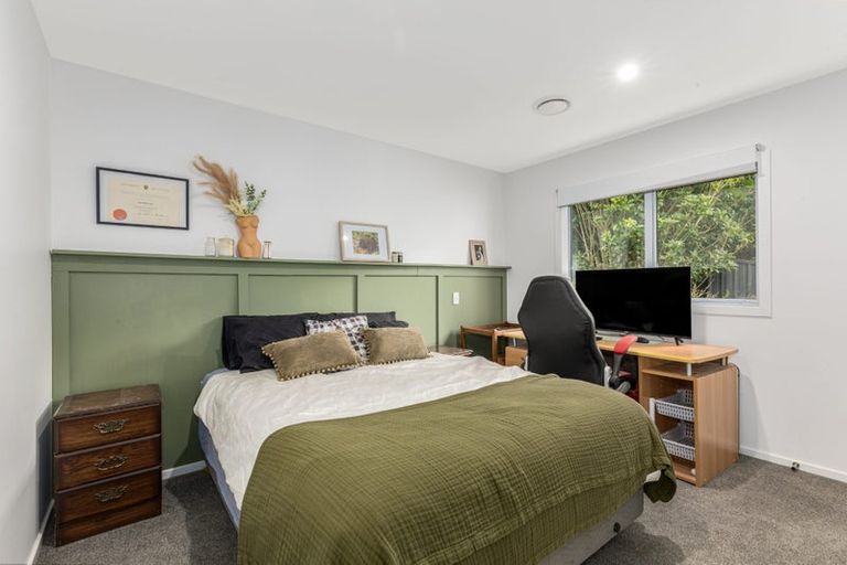 Photo of property in 59b Larsen Crescent, Tawa, Wellington, 5028