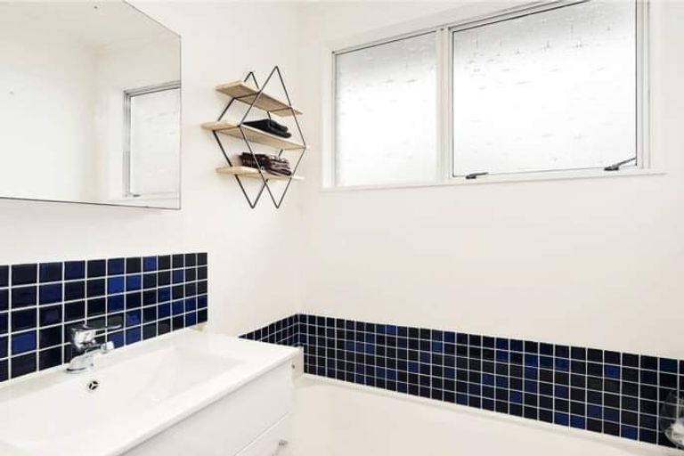 Photo of property in 10 Cassandra Street, Stratford, 4332