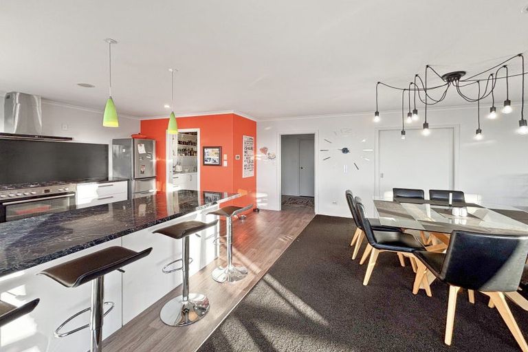 Photo of property in 18 Tamar Street, South Hill, Oamaru, 9400