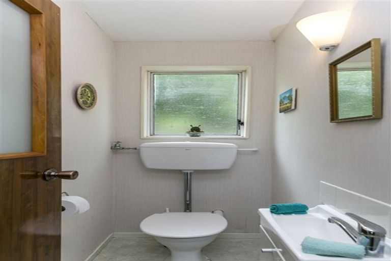 Photo of property in 76f2 Lohia Street, Khandallah, Wellington, 6035