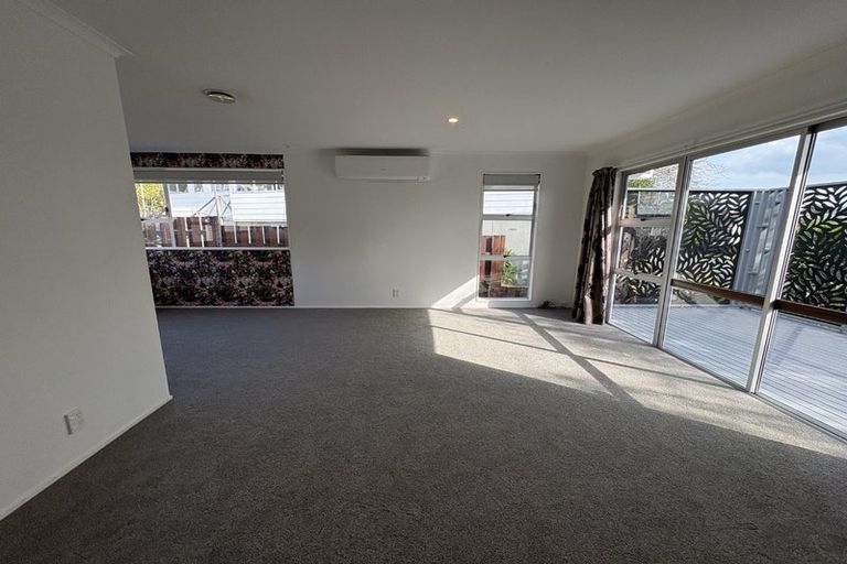 Photo of property in 27 Blomfield Street, Nawton, Hamilton, 3200