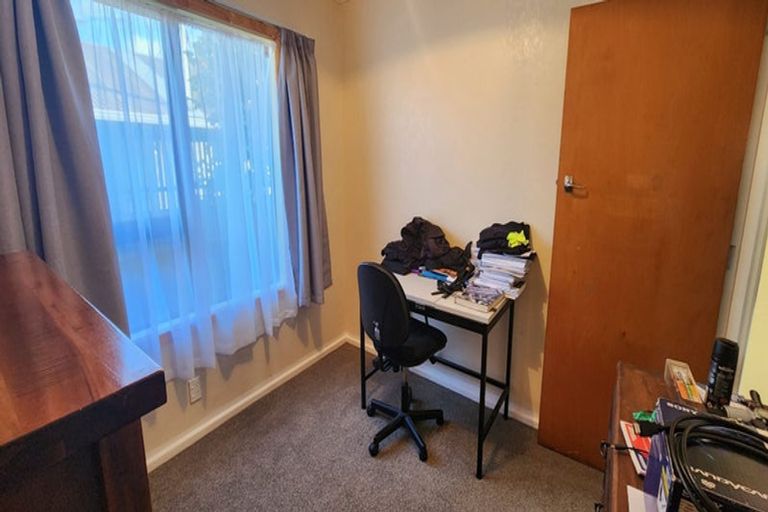 Photo of property in 18 Coverdale Street, Onekawa, Napier, 4110