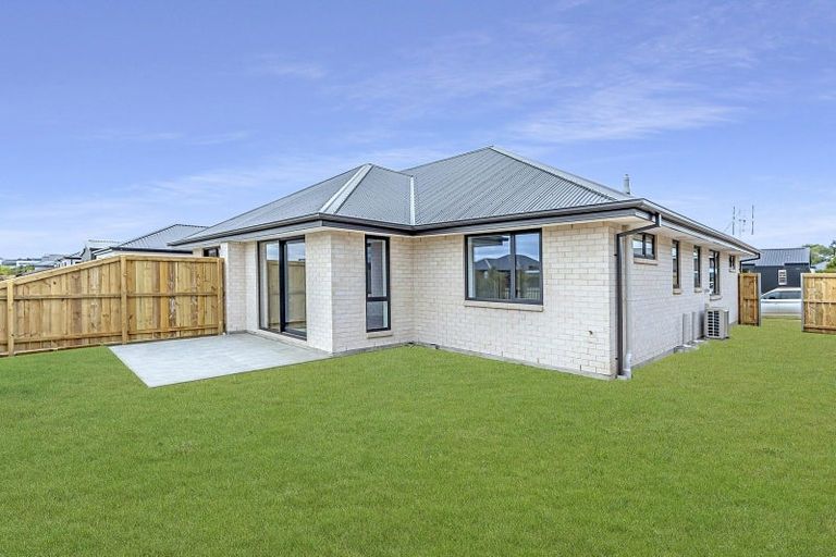 Photo of property in 7 Mckerrow Street, Marshland, Christchurch, 8083