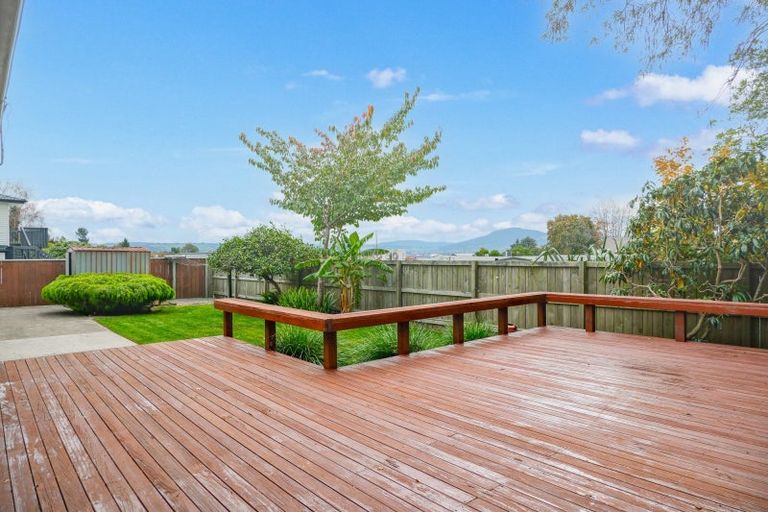 Photo of property in 1 Walnut Place, Owhata, Rotorua, 3010