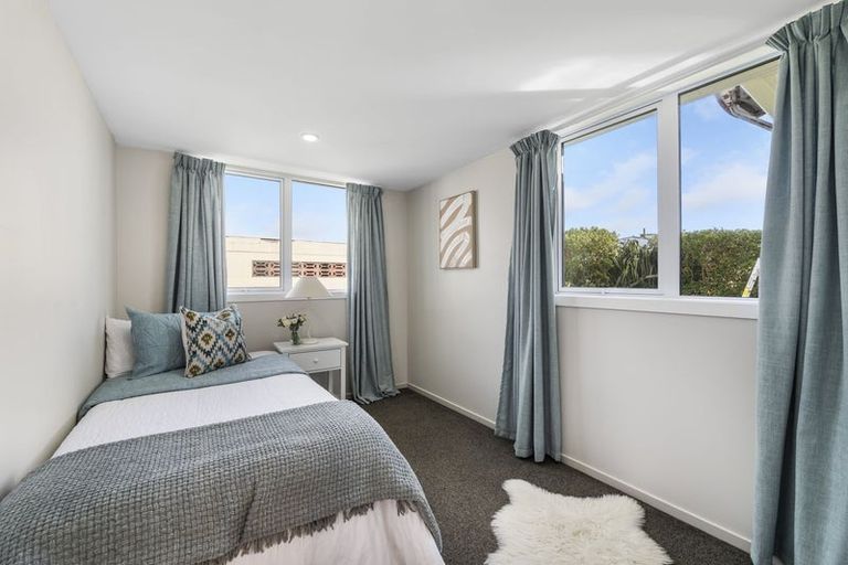 Photo of property in 30 Ihaia Road, Opunake, 4616