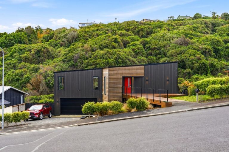 Photo of property in 197 Somerville Street, Shiel Hill, Dunedin, 9013