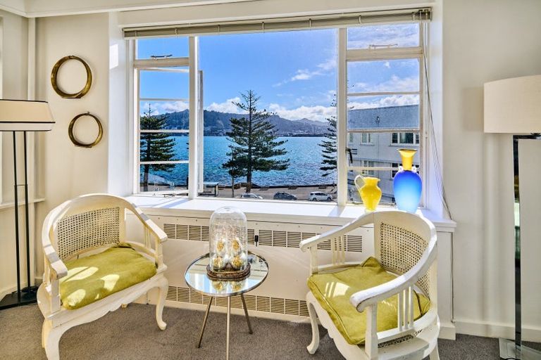 Photo of property in Wharenui Apartments, 274 Oriental Parade, Oriental Bay, Wellington, 6011