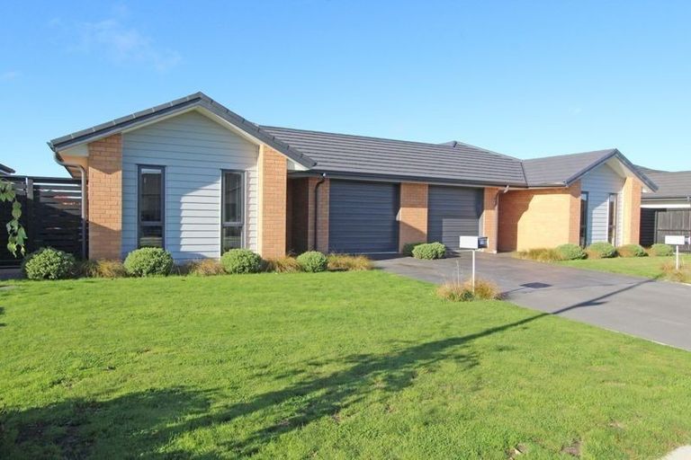 Photo of property in 13 Ragley Way, Rolleston, 7615
