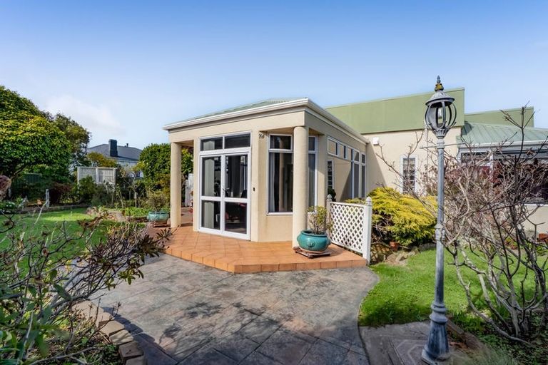 Photo of property in 74 South Road, Manaia, 4612